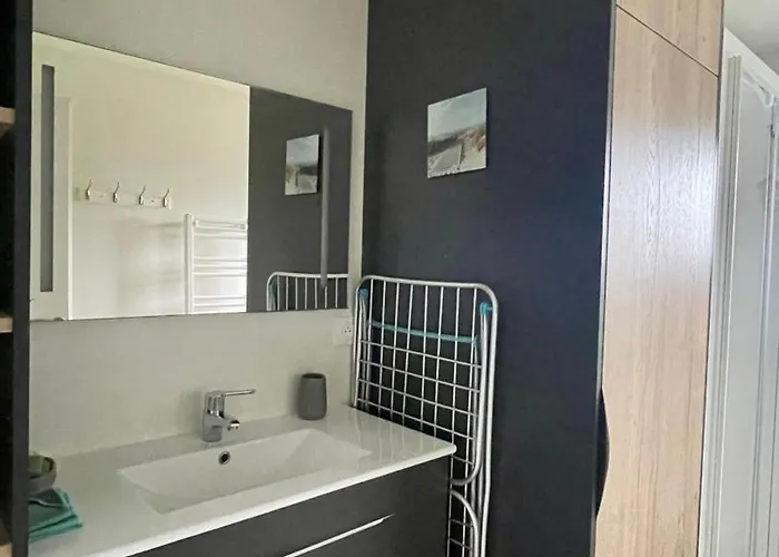 Comfortable With Heated Swimming Pool And Jacuzzi Open Year Round 3* Les Mathes